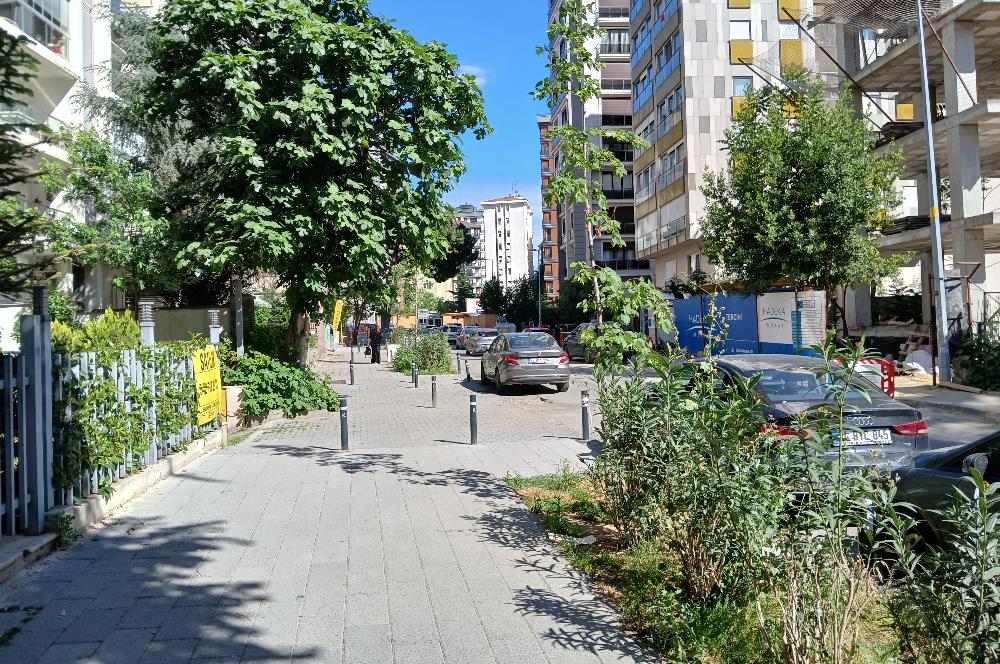 KADIKÖY ERENKÖY MAHALLESİNDE GÜVENLİKLİ GENİŞ BAKIMLI KİRALIÖ