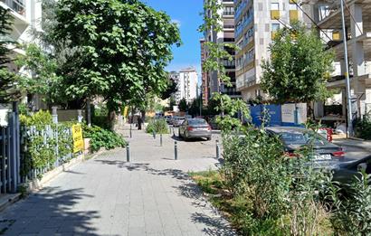 KADIKÖY ERENKÖY MAHALLESİNDE GÜVENLİKLİ GENİŞ BAKIMLI KİRALIÖ