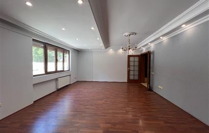 ALTUNİZADE DE HARİKA KONUMDA KAPALI YÜZME HAVUZLU SATILIK DAİRE