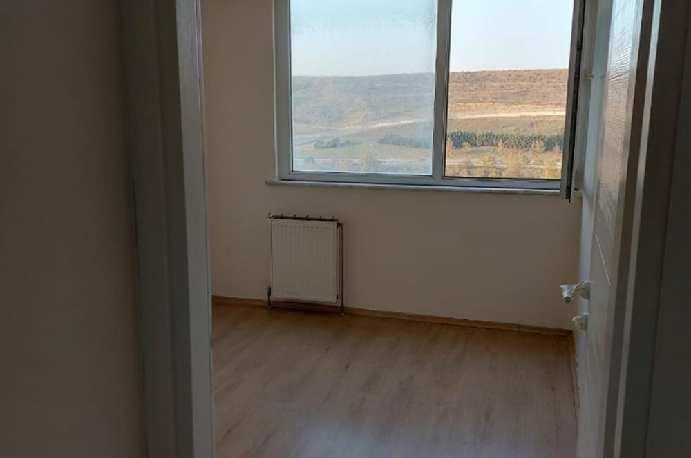 PENDİK DUMANKAYA DİZAYN'da 1+1 SATILIK DAİRE