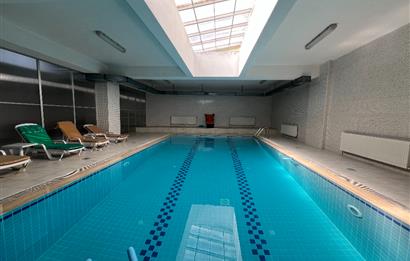 ALTUNİZADE DE HARİKA KONUMDA KAPALI YÜZME HAVUZLU SATILIK DAİRE