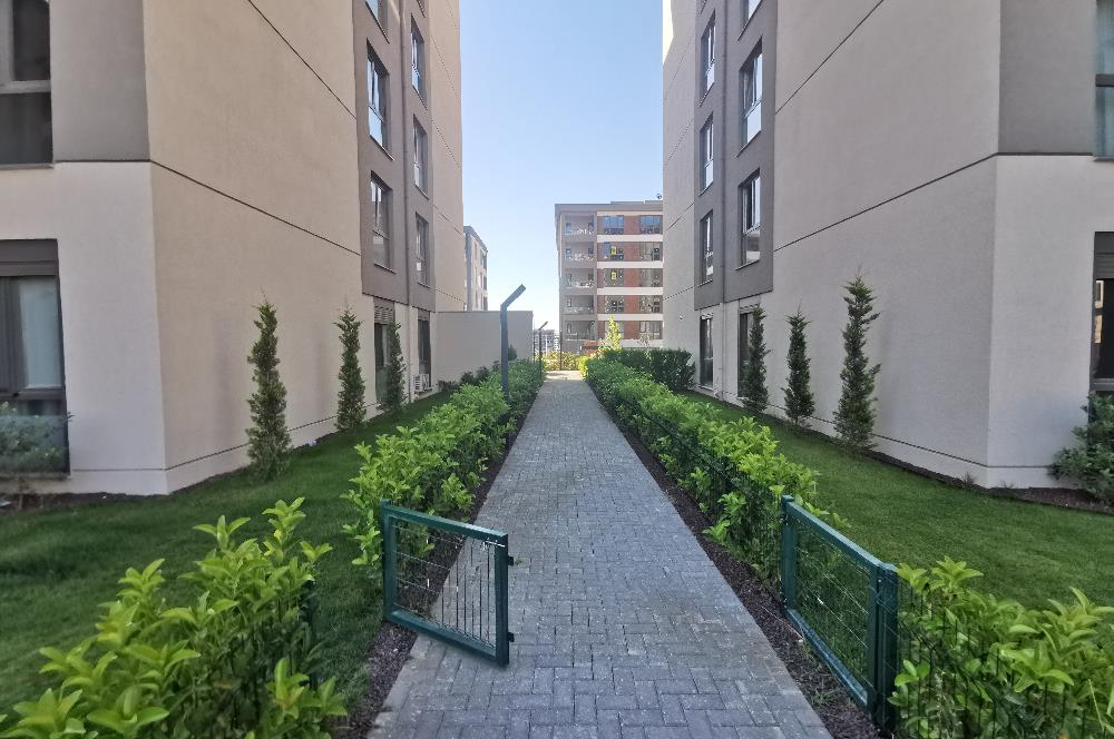 ARKATPARK-2'DE CAM BALKONLU KİRALIK HARİKA DAİRE !!!