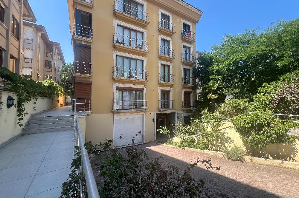 ALTUNİZADE DE HARİKA KONUMDA KAPALI YÜZME HAVUZLU SATILIK DAİRE