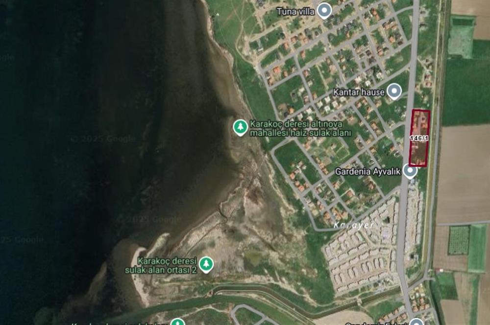 Altınovada Satılık,Site İçinde,226 m² Villa Arsası Denize 400mt