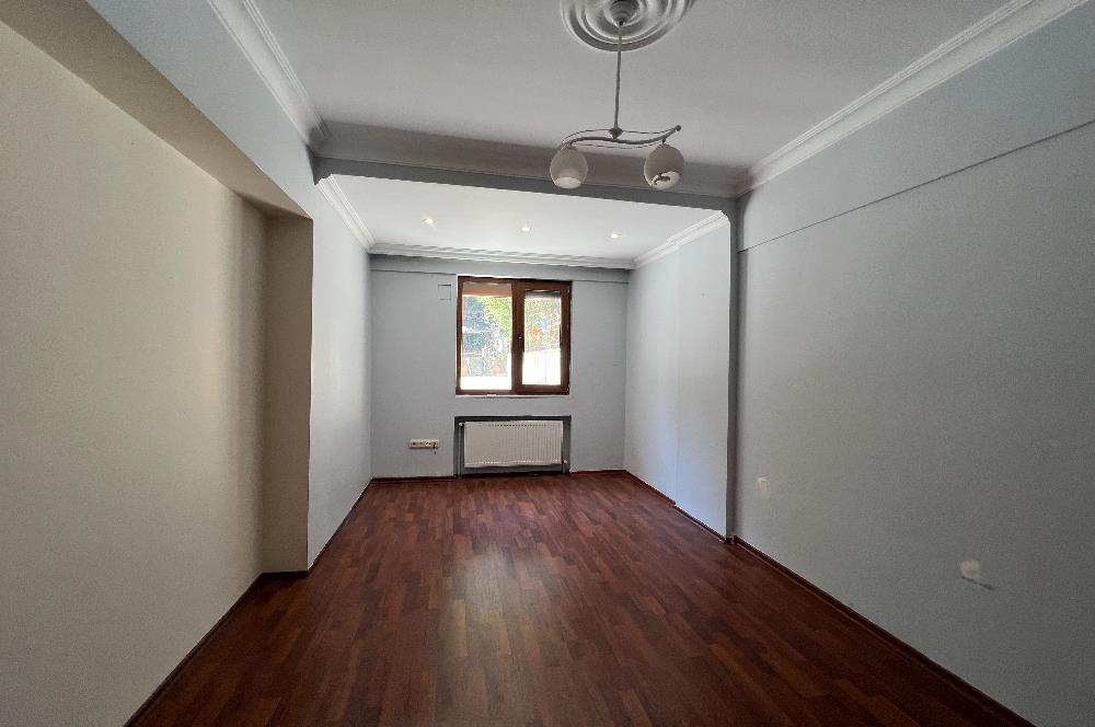 ALTUNİZADE DE HARİKA KONUMDA KAPALI YÜZME HAVUZLU SATILIK DAİRE