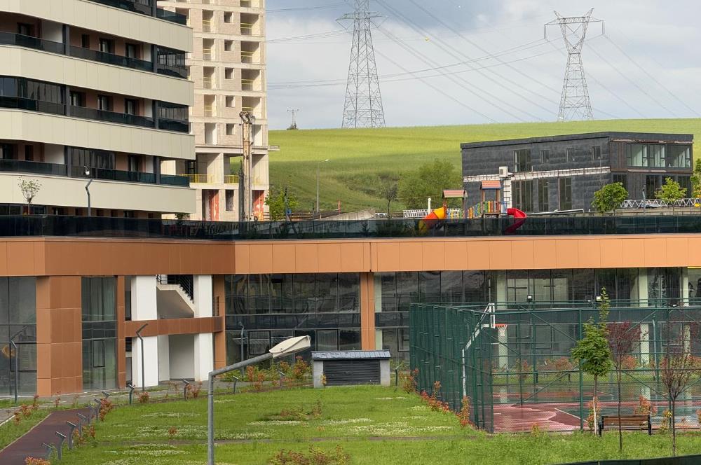 NEVAPORT İNCEKTE PEYZAJ MANZARALI BALKONLU 1+1 KİRALIK DAİRE