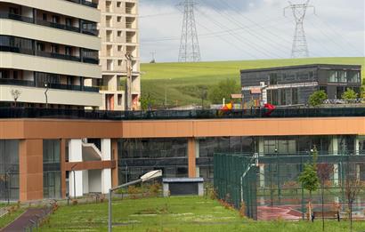 NEVAPORT İNCEKTE PEYZAJ MANZARALI BALKONLU 1+1 KİRALIK DAİRE