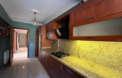 ALTUNİZADE DE HARİKA KONUMDA KAPALI YÜZME HAVUZLU SATILIK DAİRE