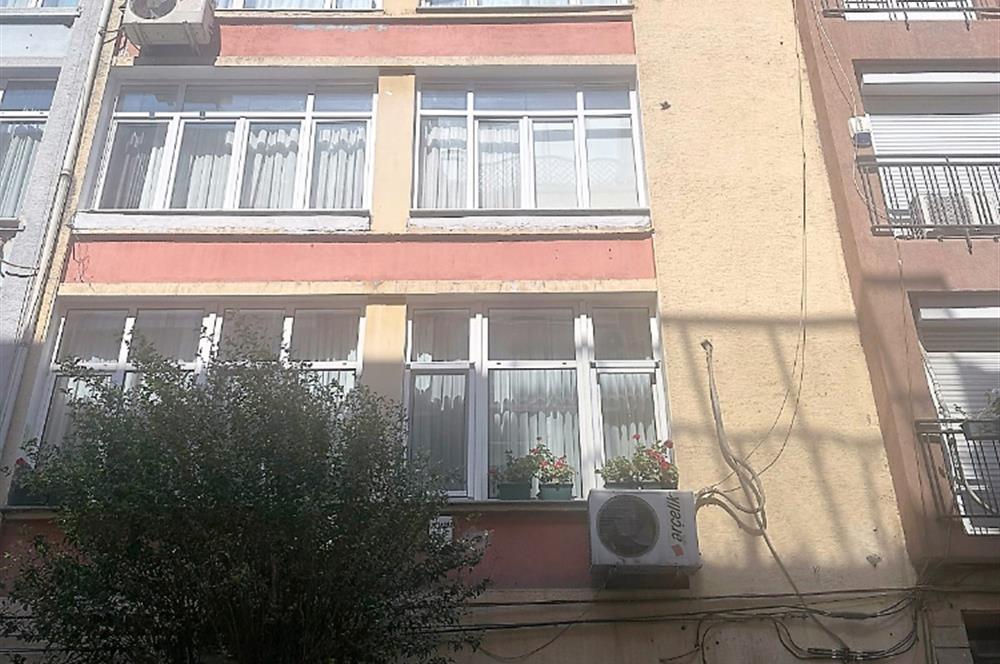 ŞİŞLİ MERKEZ MAHALLESİ HANIMEFENDİ SOKAKTA SATILIK 3+1 DAİRE