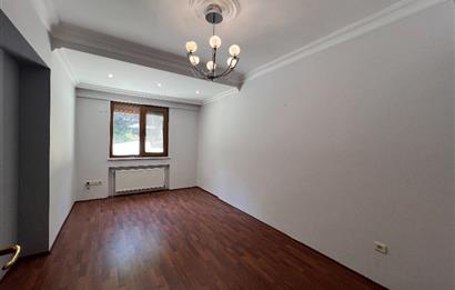 ALTUNİZADE DE HARİKA KONUMDA KAPALI YÜZME HAVUZLU SATILIK DAİRE