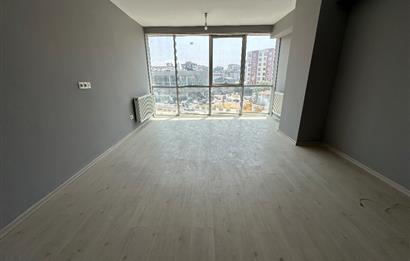 ÇEKMEKÖY TAŞDELEN ŞİLE OTOBAN CEPHE OFİS KATI