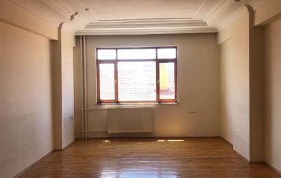Çorum Fatih Caddesi Üzerinde 3+1 Kiralık Daire!
