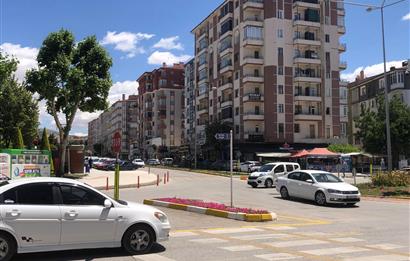 Çorum Fatih Caddesi Üzerinde 3+1 Kiralık Daire!
