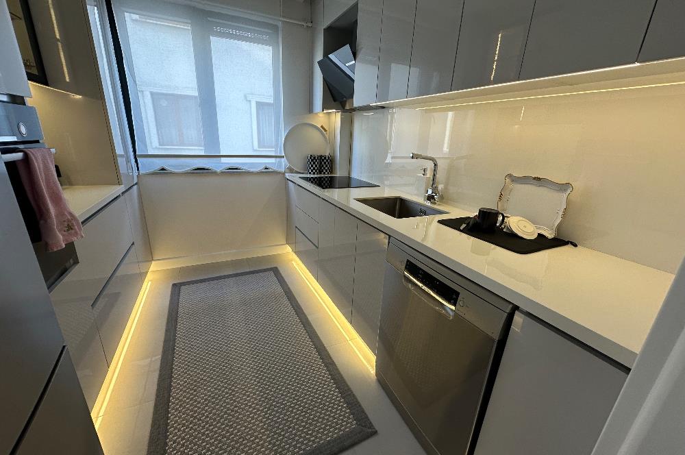 ÇEKMEKÖY TAŞDELEN MERKEZDE SATILIK 2+1 LÜKS DAİRE