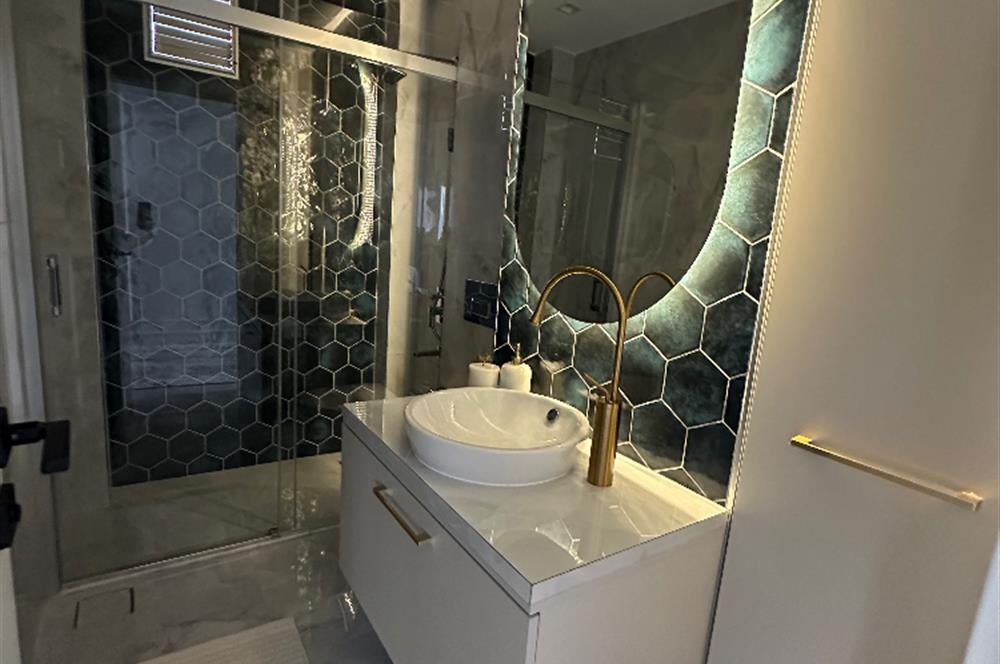 ÇEKMEKÖY TAŞDELEN MERKEZDE SATILIK 2+1 LÜKS DAİRE