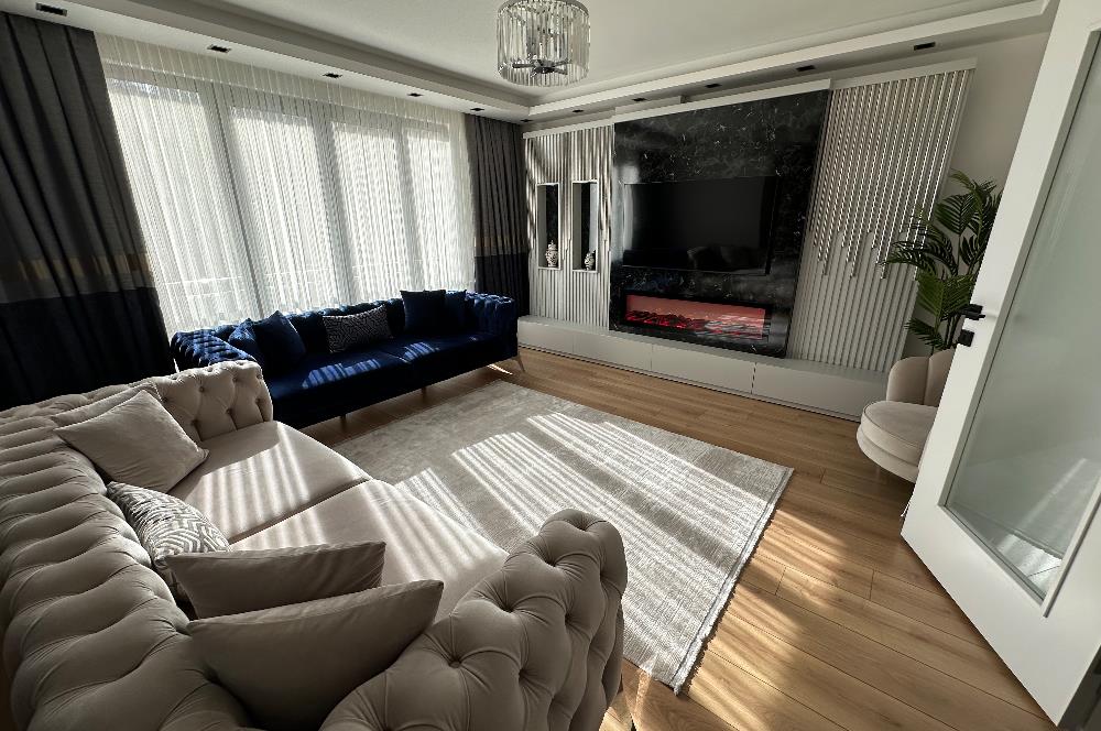 ÇEKMEKÖY TAŞDELEN MERKEZDE SATILIK 2+1 LÜKS DAİRE