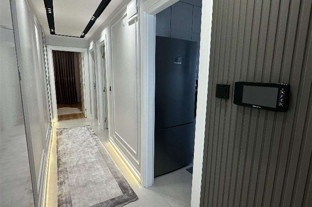 ÇEKMEKÖY TAŞDELEN MERKEZDE SATILIK 2+1 LÜKS DAİRE