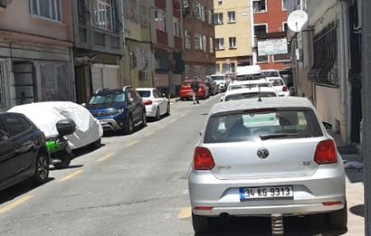 ÇİÇEKCİ MERKEZDE GENİŞ  2+1 KİRALIK DAİRE
