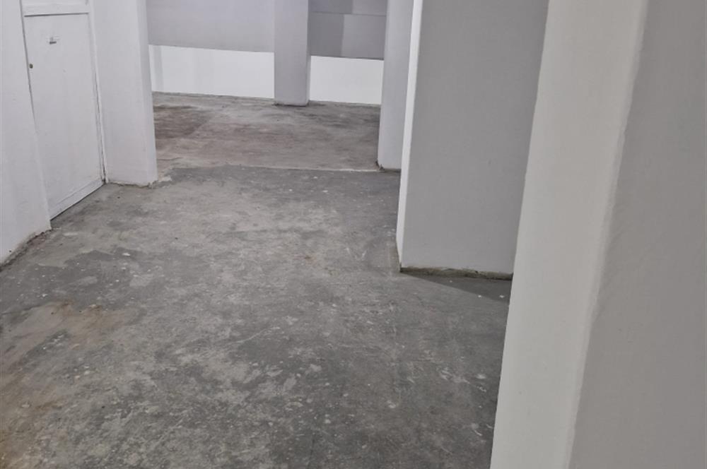 MECİDİYEKÖY'DE MERKEZİ LOKASYONDA 380 M2 DEPO-DÜKKAN