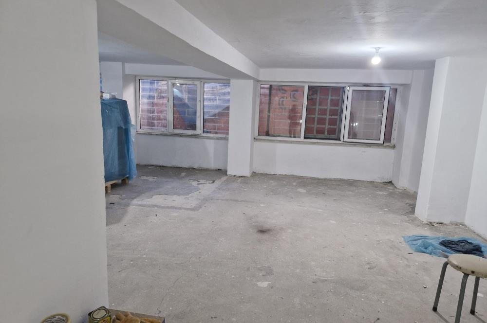 MECİDİYEKÖY'DE MERKEZİ LOKASYONDA 380 M2 DEPO-DÜKKAN