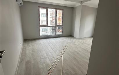 Ümraniye İstiklal'de Merkezi Lokasyon'da 3+1 Satılık Daire
