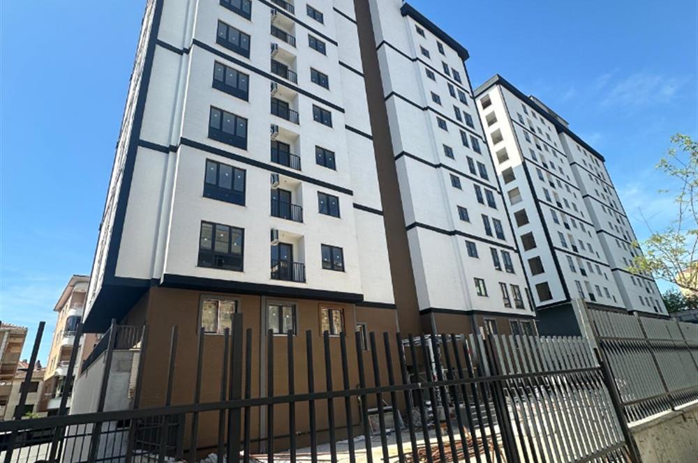 Ümraniye İstiklal'de Merkezi Lokasyon'da 3+1 Satılık Daire