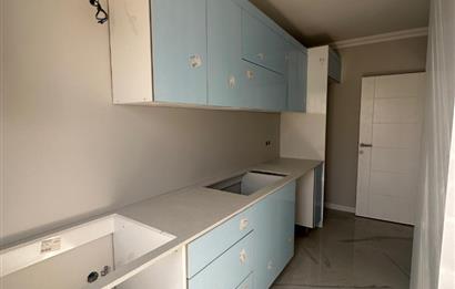 Ümraniye İstiklal'de Merkezi Lokasyon'da 3+1 Satılık Daire