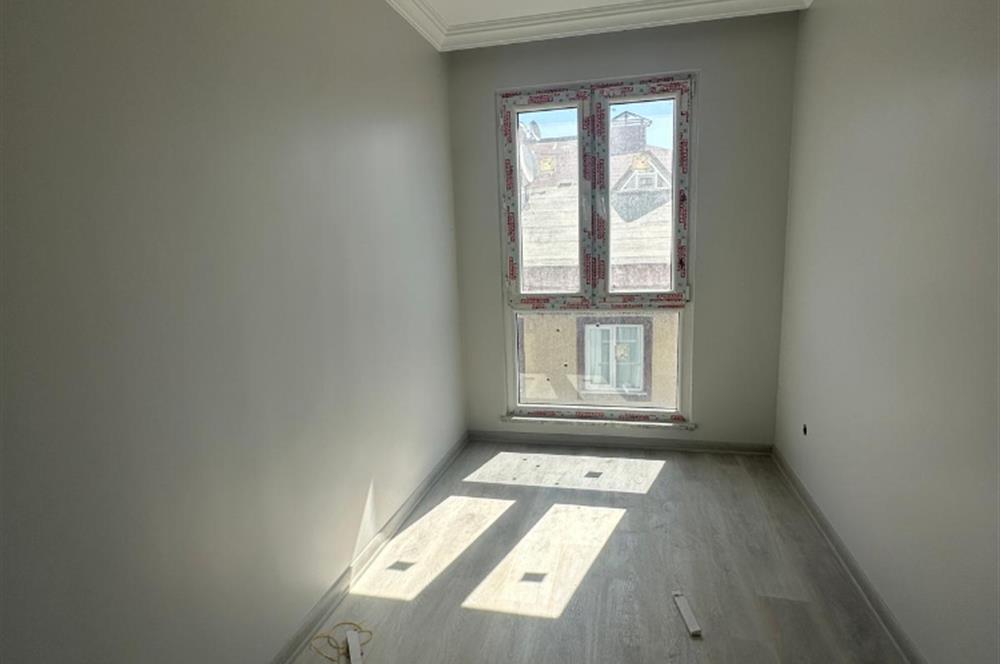 Ümraniye İstiklal'de Merkezi Lokasyon'da 3+1 Satılık Daire