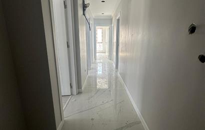 Ümraniye İstiklal'de Merkezi Lokasyon'da 3+1 Satılık Daire