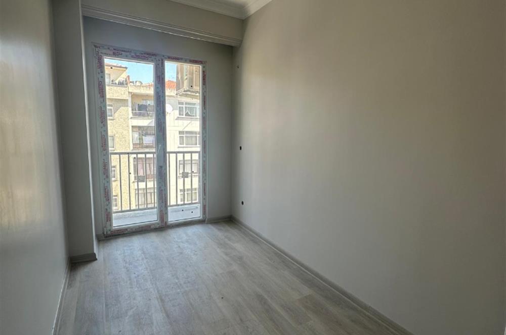 Ümraniye İstiklal'de Merkezi Lokasyon'da 3+1 Satılık Daire