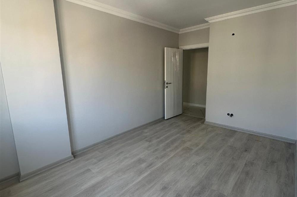 Ümraniye İstiklal'de Merkezi Lokasyon'da 3+1 Satılık Daire