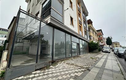 ATAŞEHİR KAYIŞDAĞI'NDA 230m2 SATILIK DÜKKAN