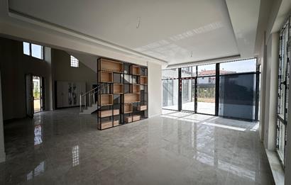 GÖLBAŞI HACILAR'DA KİRALIK ULTRA LÜKS VİLLA