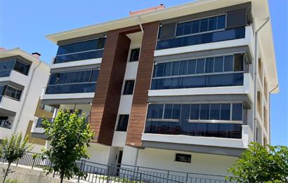 CENTURY21 VİZYON'DAN GÜÇLÜBEY VADİSİNDE KİRALIK LUX 3+1 DAİRE