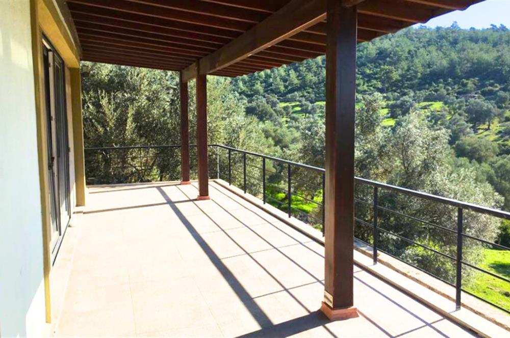 Bodrum Yalıçiftlik'te 1.5 Dönüm İçinde Müstakil Villa