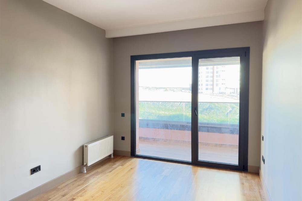 NEVAPORT İNCEKTE PEYZAJ MANZARALI BALKONLU 1+1 KİRALIK DAİRE