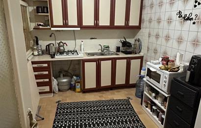 MÜTEVELLİ ÇEŞME CADDESİNDE SATILIK DAİRE 