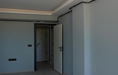 Marina Park’ta Sahile Yürüme Mesafesinde 2+1 Yatırımlık Fırsat Daire!
