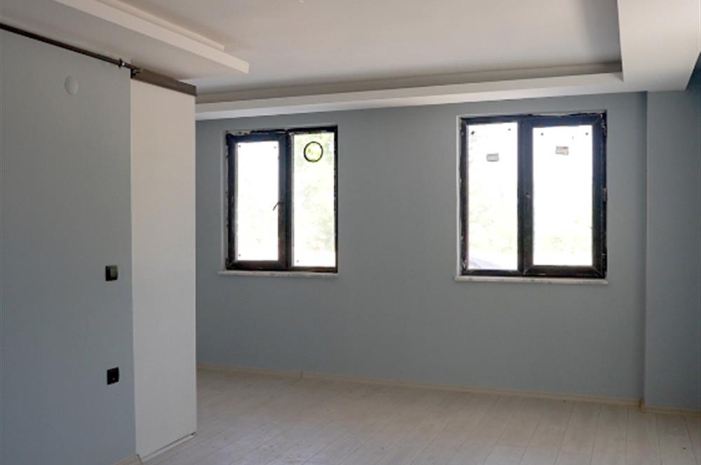 Marina Park’ta Sahile Yürüme Mesafesinde 2+1 Yatırımlık Fırsat Daire!