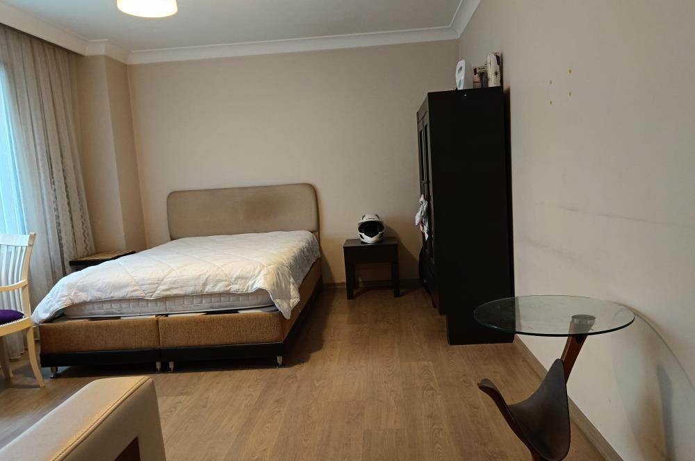 ATAŞEHİR NİLÜFER KONAKLARI SATILIK 2+1 DAİRE METROYA YAKIN