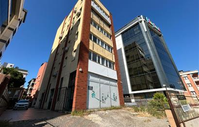 Century 21 Neo' dan, Maltepe’nin kalbinde, E-5’in hemen yanı başında işinizi büyütecek fırsat kiralık dükkan