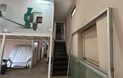 Century 21 Neo' dan, Maltepe’nin kalbinde, E-5’in hemen yanı başında işinizi büyütecek fırsat kiralık dükkan