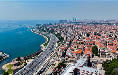 YOĞUN YAYA TRAFİĞİ OLAN CADDE ÜZERİ KULLANIMA HAZIR 250 M2 CAFE