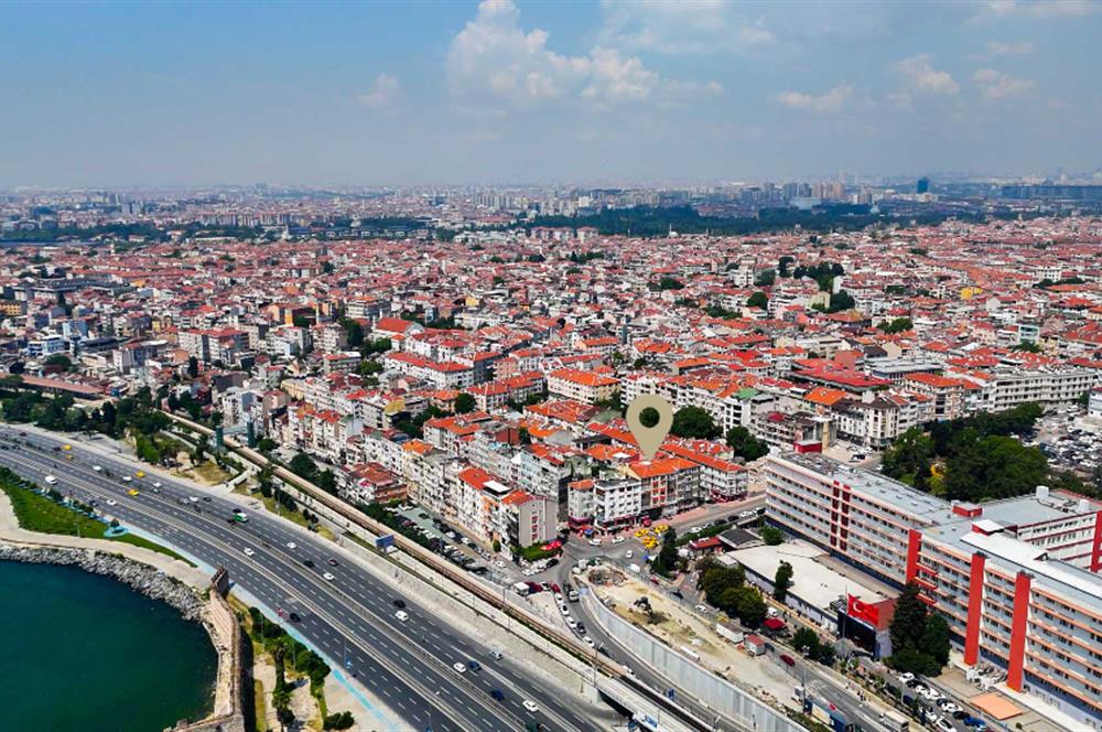 YOĞUN YAYA TRAFİĞİ OLAN CADDE ÜZERİ KULLANIMA HAZIR 250 M2 CAFE
