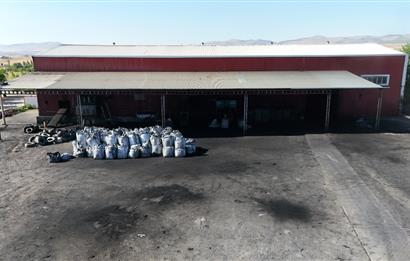 KIRŞEHİR OSB İÇİNDE KÖŞE PARSEL 3.000 m2 KAPALI ALANLI SATILIK FABRİKA