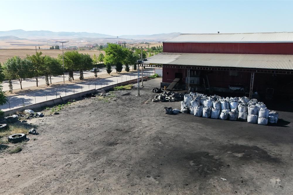 KIRŞEHİR OSB İÇİNDE KÖŞE PARSEL 3.000 m2 KAPALI ALANLI SATILIK FABRİKA