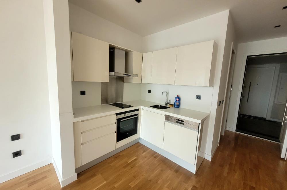 ARCADIUM 3'DE ARCADIUM ÇARŞI MANZARALI KİRALIK 1+0 STÜDYO DAİRE