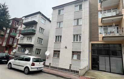 CENTURY 21 VİZYONDAN KIRMIZITOPRAKTA KİRALIK EŞYALI 2+1 DAİRE