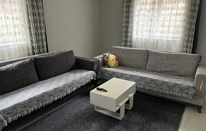 CENTURY 21 VİZYONDAN KIRMIZITOPRAKTA KİRALIK EŞYALI 2+1 DAİRE