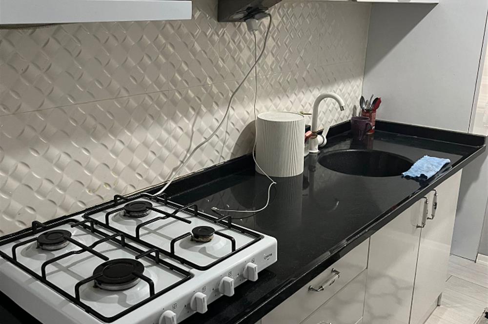 CENTURY 21 VİZYONDAN KIRMIZITOPRAKTA KİRALIK EŞYALI 2+1 DAİRE